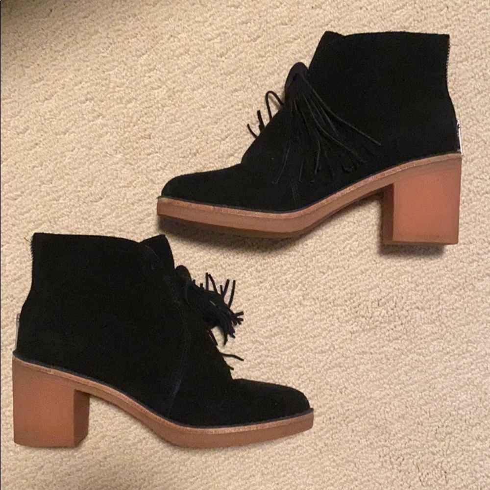 UGG Corin Booties